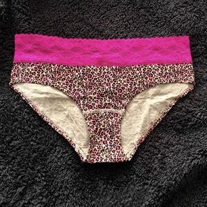 Victoria's Secret Pink Leopard Print Hipster Panty